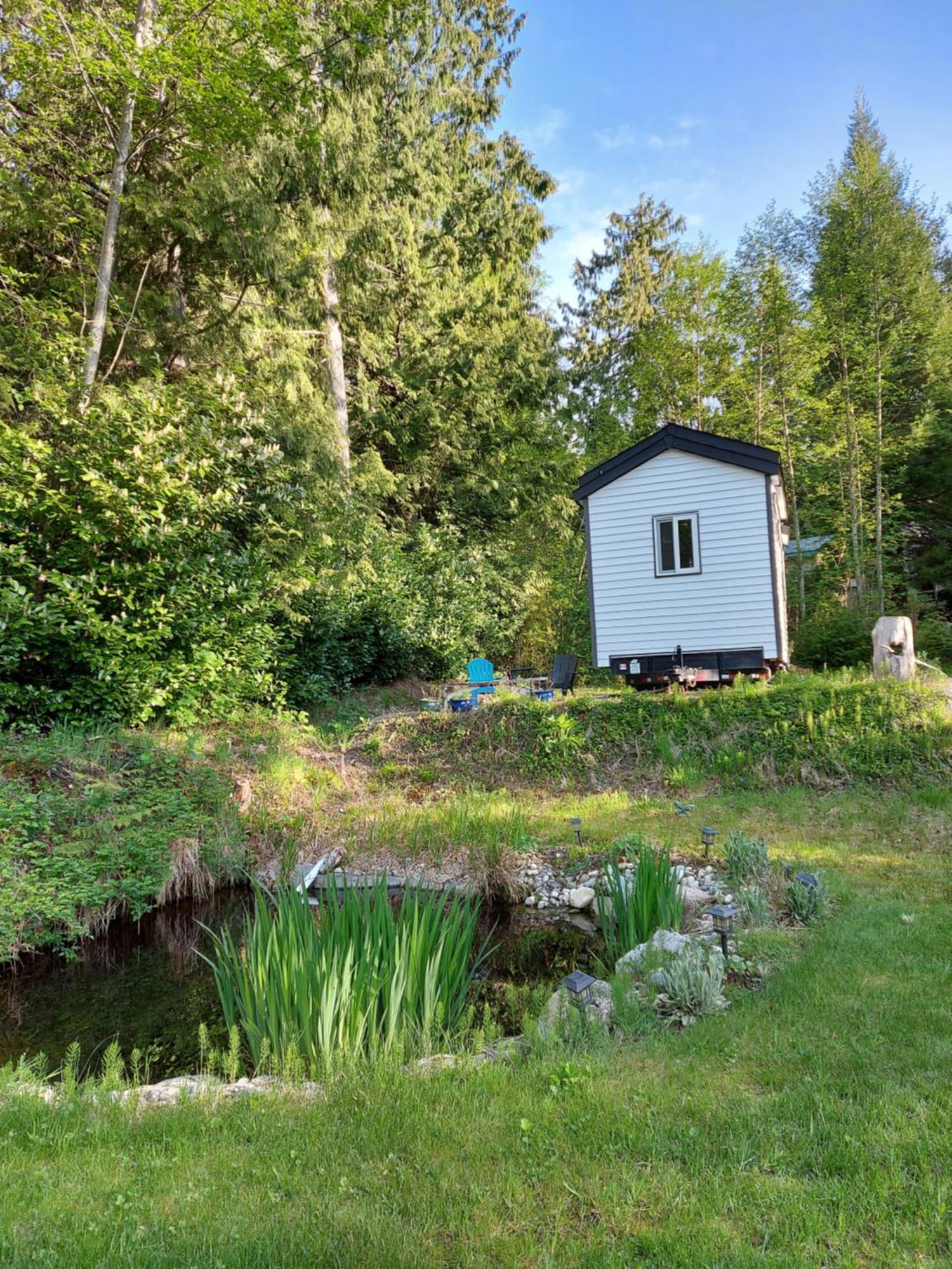 Villa A Tiny Escape Roberts Creek Habitación foto